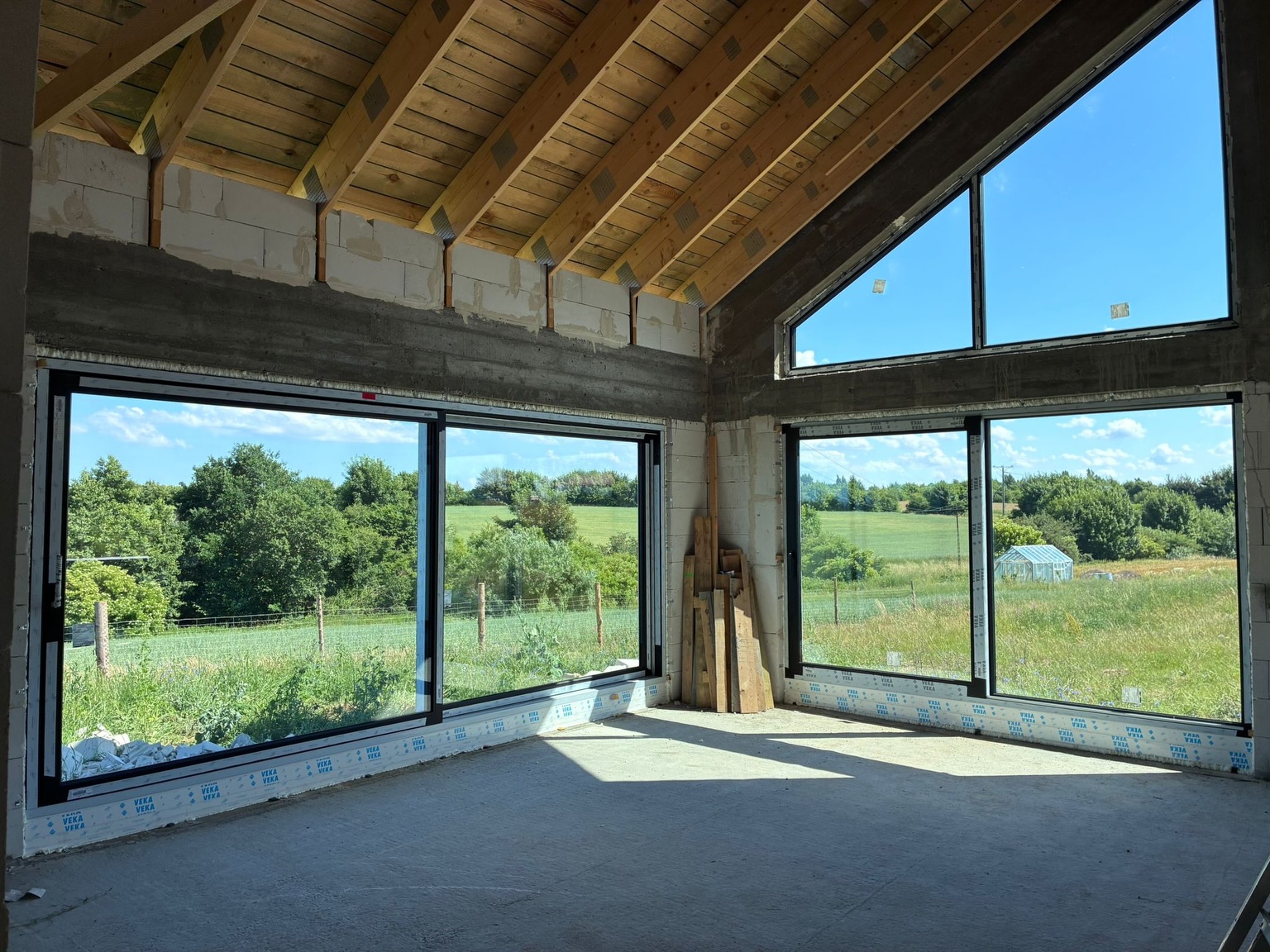 🏗️ Montage der Fensterprofile WIKĘD – die nächste Realisierung ist abgeschlossen! 🪟
 Heute hatten wir